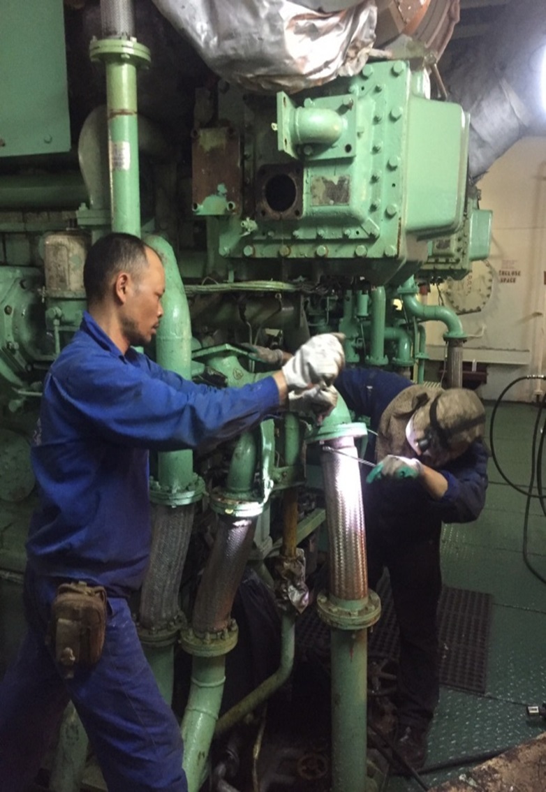 Remove old pipelines form auxiliary engine
