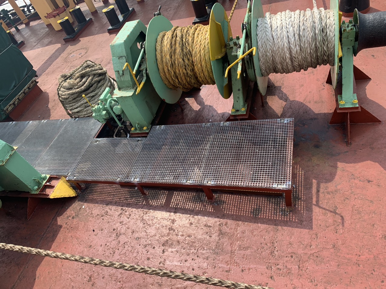 vessel winch platform renewal service in Vietnam.